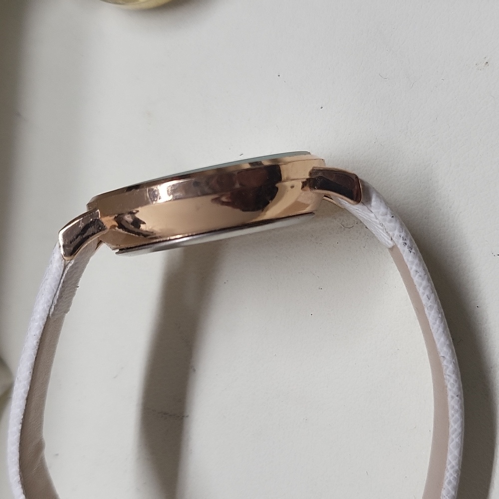 Watch - Picture 6 of 6
